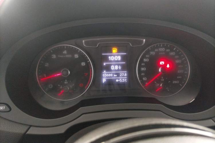 Used Audi Q3 2017 30 TFSI Fashion Model
