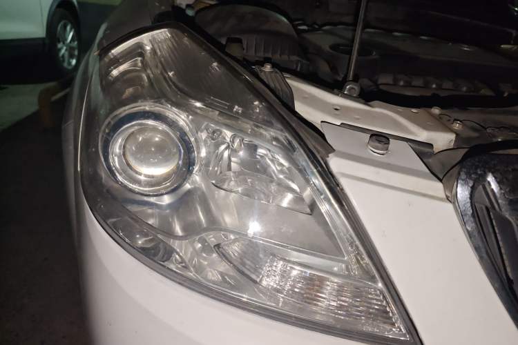 Used Buick Excelle 2015 1.5L Manual Classic Trim
