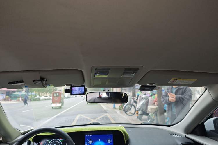 Used Dongfeng Aeolus E70 2021 Revised Version 2 500 Ultra-Comfort Edition Headliner