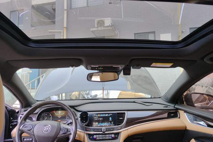 Used Buick LaCrosse 2016 20T Luxury Model Headliner