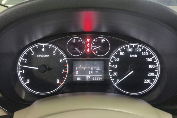 Used Nissan Tiida 2014 1.6L CVT Comfort Model