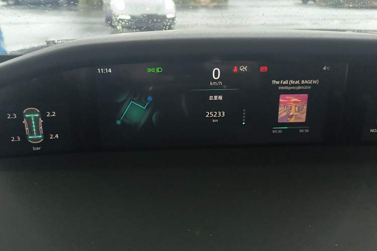 Used CHANGAN UNI-K 2023 2.0T All-Wheel-Drive Enjoyment Version Instrument Cluster