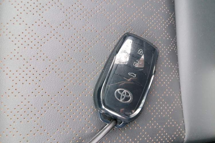 Used Toyota Corolla 2024 1.8L Smart Electric Hybrid Dual-Engine Elite Edition