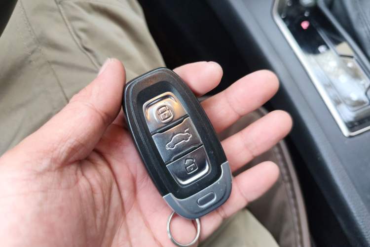 Used Hongqi H7 2019 2.0T Flagship Edition Vehicle Key