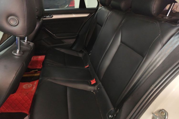 Used Volkswagen Lamando 2019 230TSI DSG Fashion Edition China V Standard Left Rear Seat