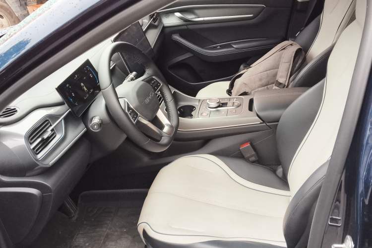 Used BYD Destroyer 05 2024 HONOR Edition DM-i 55KM Luxury Model
