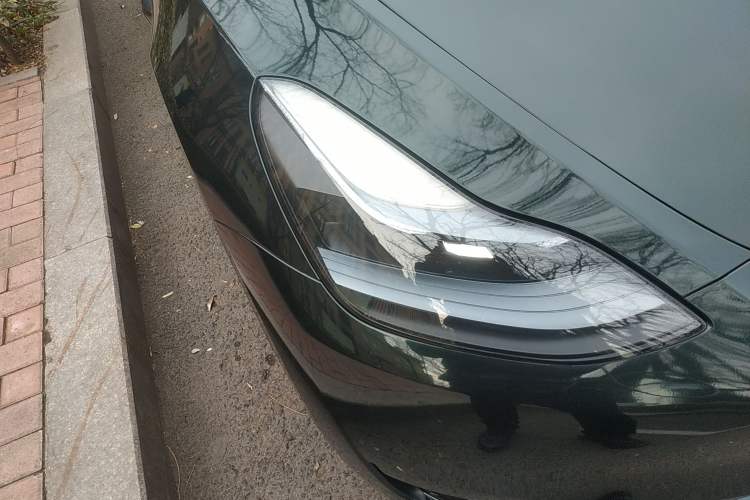 Used Tesla Model Y 2022 Rear-Wheel-Drive Version
