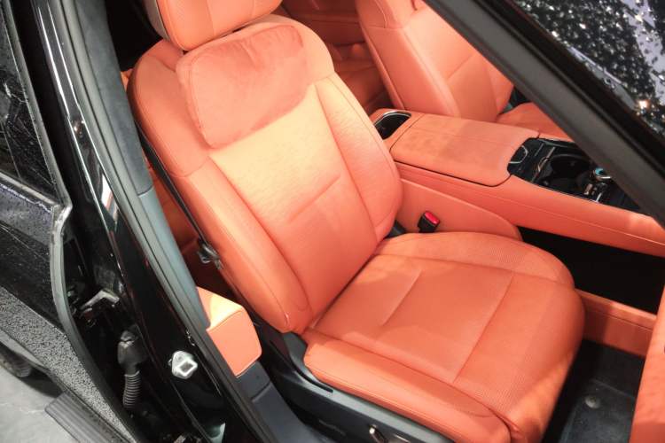 Used Lynk & Co 900 2025 1.5T Ultra