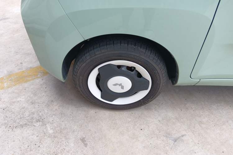 Used Wuling Hongguang MINIEV 2021 Macaron Premium Model – Lithium Iron Phosphate