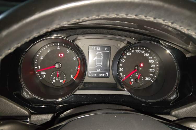 Used Volkswagen Sagitar 2018 280TSI DSG Ignite Edition Instrument Cluster