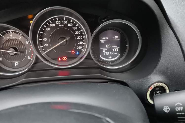 Used Mazda Atenza 2015 2.0L Blue Sky Fashion Edition