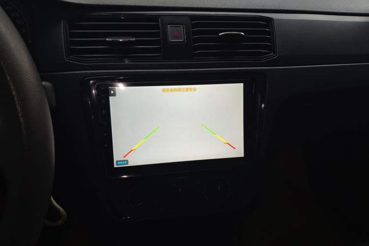 Used Volkswagen Santana 2021 1.5L Automatic Fashion Edition Audio And AC Panel