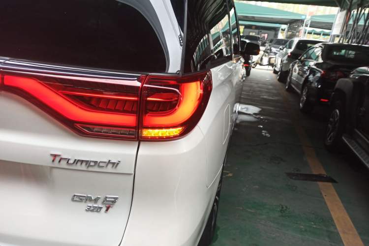 Used GAC Trumpchi M8 2018 320T Luxury Edition
