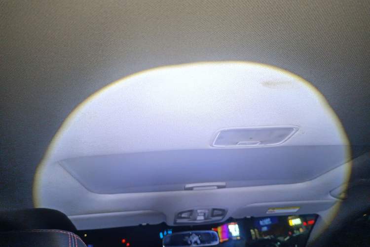 Used Hyundai Elantra (6th Generation / Lingdong) 2016 1.6L Automatic ZhiXuan – Elite Version