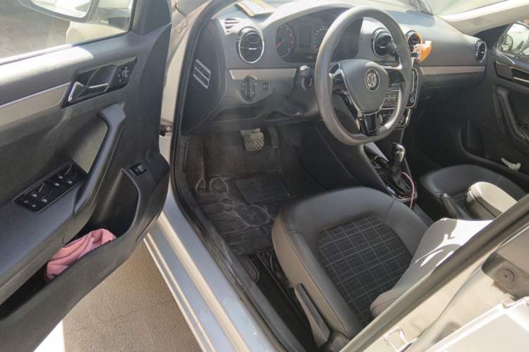 Used Volkswagen Jetta 2017 1.5L Automatic Comfort Model