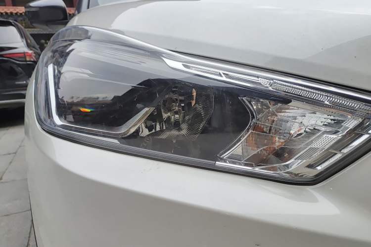 Used Nissan Kicks 2020 1.5L XV CVT Smart Connect Luxury Edition
