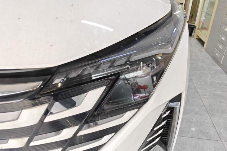 Used CHANGAN UNI-Z 2025 500Bar PRO Left Front Headlight