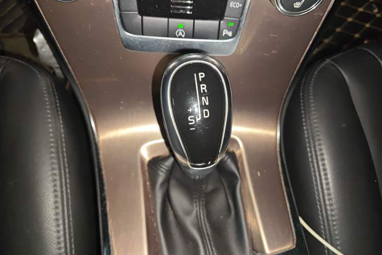 Used Volvo XC60 2016 T5 Smart Upgrade Model