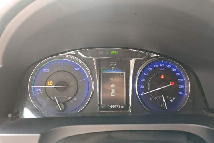 Used Toyota Camry 2016 Dual-Engine 2.5 HG 10th Anniversary Deluxe Navigation Edition