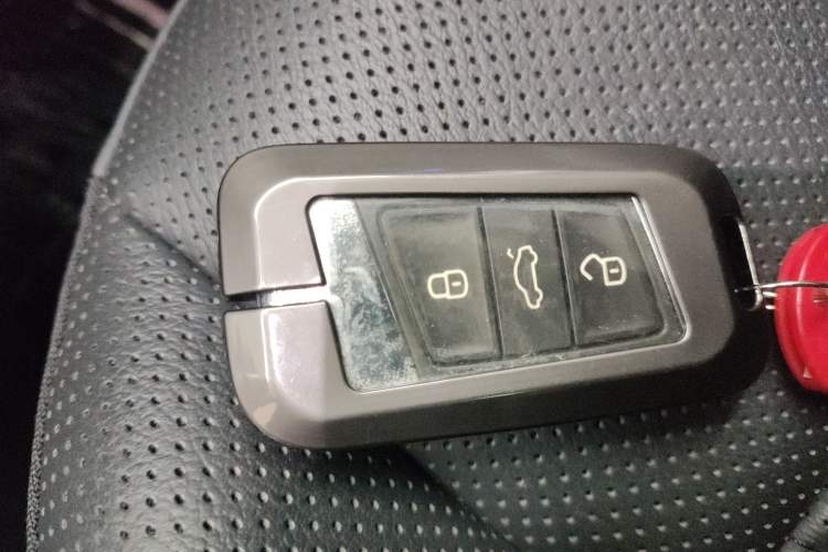 Used Volkswagen Passat 2023 Facelift 330TSI Luxury Edition Interior 1