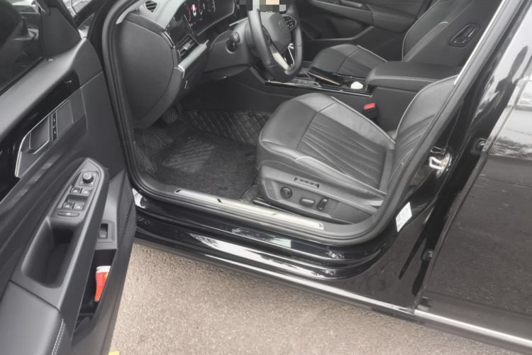 Used Volkswagen Passat 2022 330TSI Luxury Edition