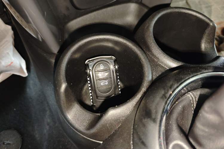 Used MINI 2016 1.2T ONE Pioneer Edition Vehicle Key