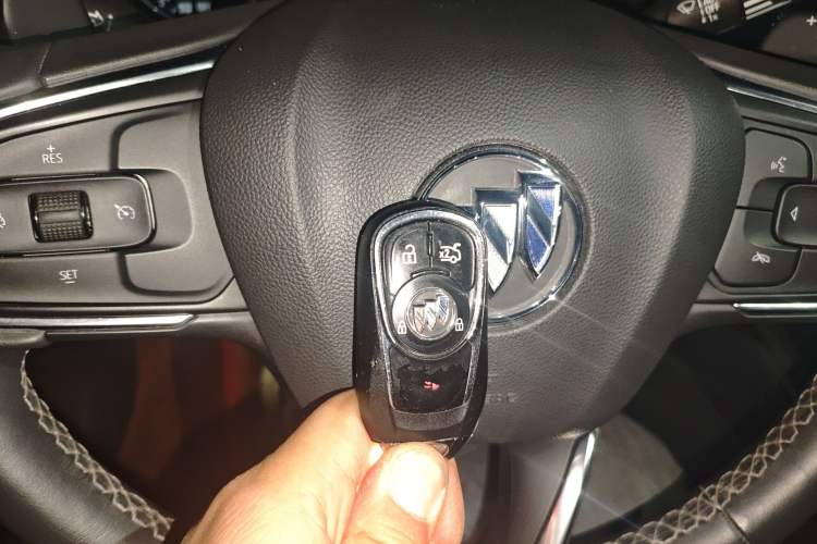 Used Buick Regal 2020 552T Luxury Version
