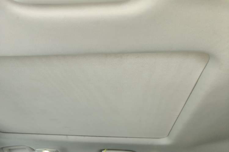 Used Ford Kuga 2015 2.0L GTDi Four-Wheel-Drive Sport Model