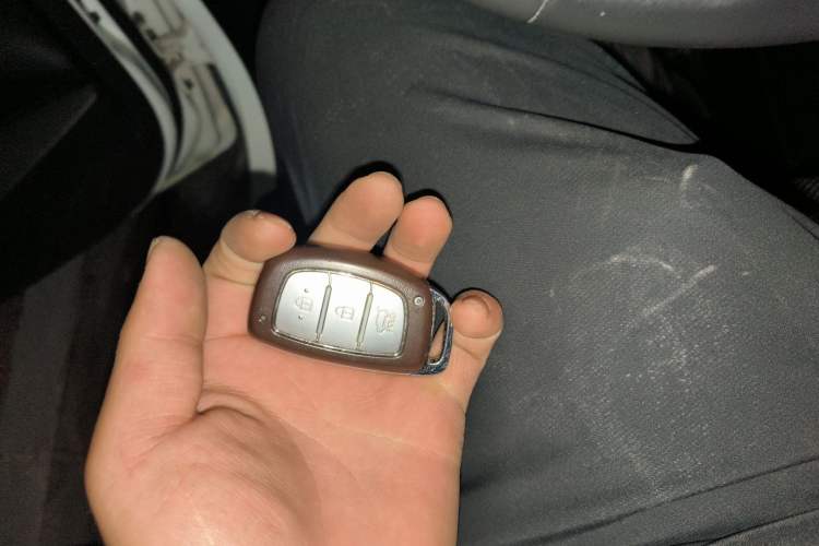 Used Hyundai ix25 2015 1.6L Automatic Two-Wheel Drive Smart GLS Trim