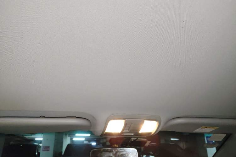 Used Luxgen U6 SUV 2017 1.8T Tech Value Model
