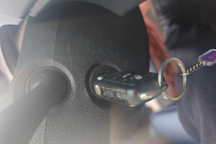 Used Volkswagen Sharan 2013 1.8TSI Standard Model Vehicle Key