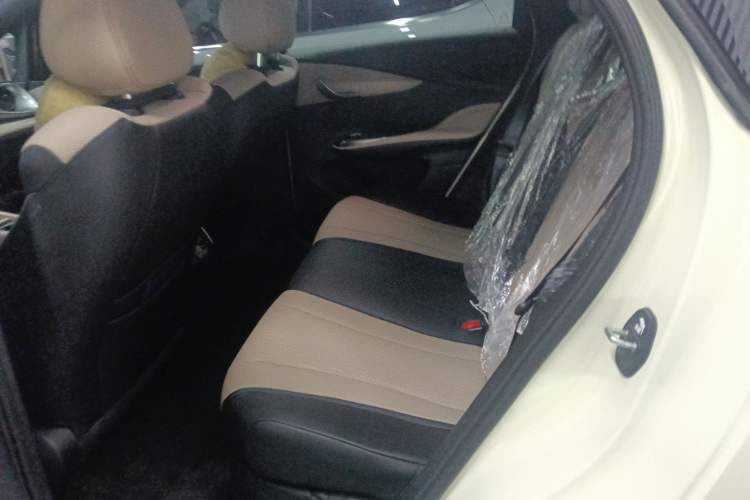 Used BYD Dolphin 2025 Smart Drive Version 420 km Freedom Edition
