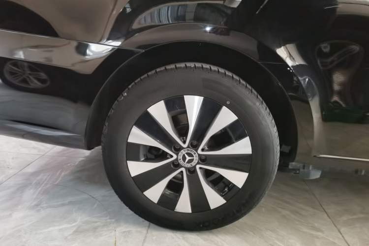 Used Mercedes-Benz Vito 2021 2.0T Elite Version 7 Seats
