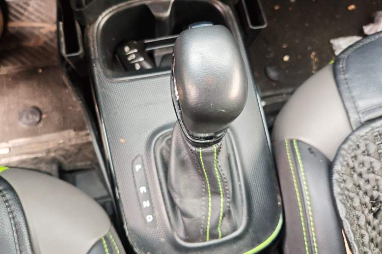 Used Roewe Clever 2021 302 km New Four-Seater Super-Efficient Version