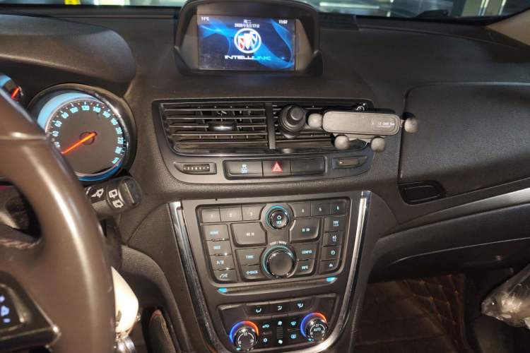 Used Buick Encore 2015 1.4T Automatic Two-Wheel Drive Urban Leading Model
