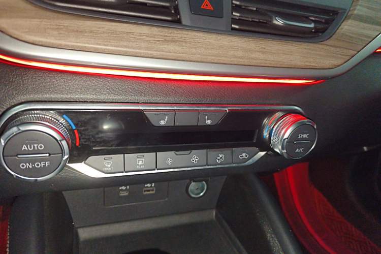 Used Nissan Teana 2021 2.0L XL Upper AD1 Smart Drive & Navigation Edition
