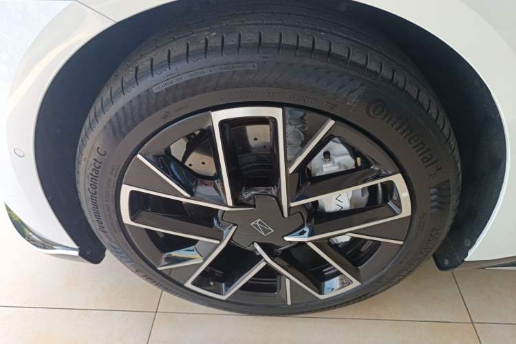 Used Avatr 06 2025 Ultra Pure Electric Edition
