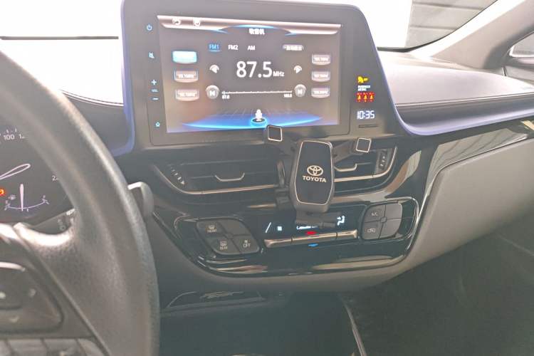 Used Toyota C-HR 2018 2.0L Leading Edition China V-standard Audio And AC Panel