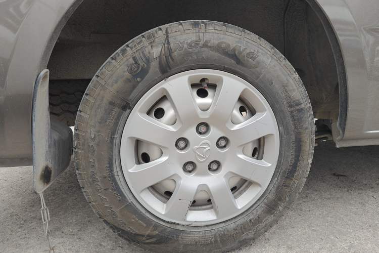 Used Chana Ruixing M70 2019 1.5L Comfort Version 6-Seater China VI Standard Flat Roof Liftback Doors – DAM15KL
