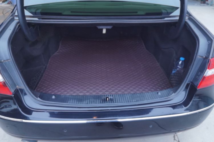 Used Mercedes-Benz E-Class 2013 E 300 L Elegant Model