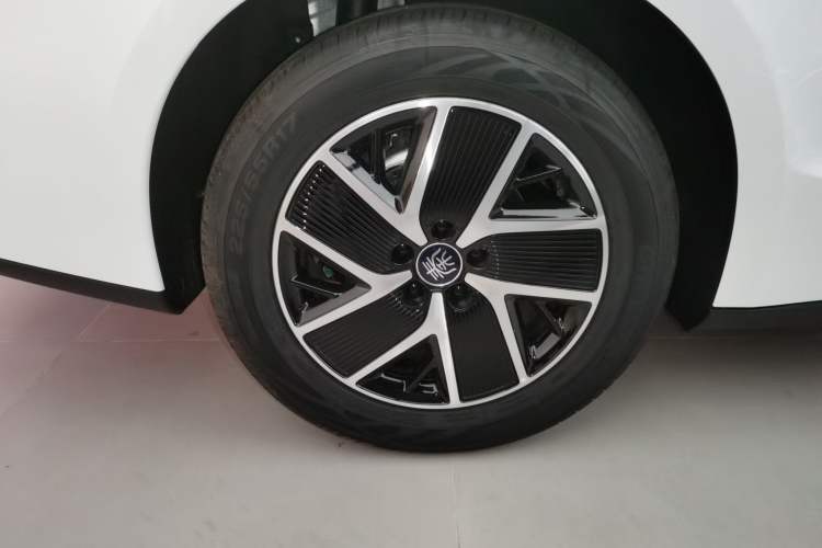 Used BYD Qin L 2024 DM-i 80KM Beyond Model