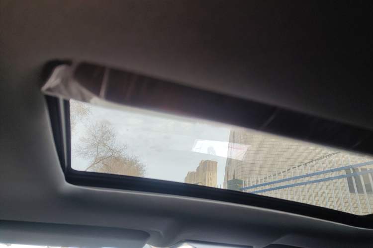 Used CHANGAN UNI-V iDD 2023 Zhidian iDD 1.5T 113km Smart & Fun Version (Rapid Edition)