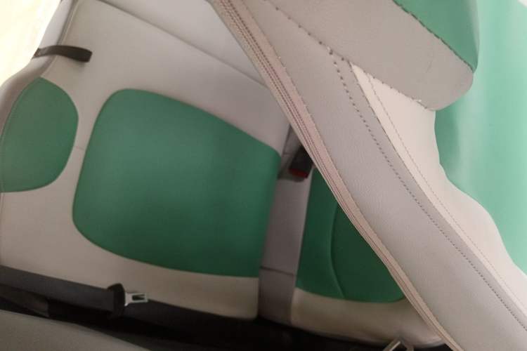 Used Wuling Hongguang MINIEV 2021 Macaron Premium Model – Lithium-NMC