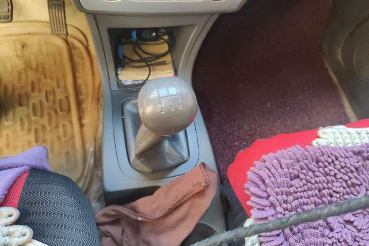 Used Chery Cowin 1 2012 1.0L Manual Standard Edition Gear Lever