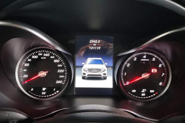 Used Mercedes-Benz GLC 2017 GLC 260 4MATIC Luxury Model