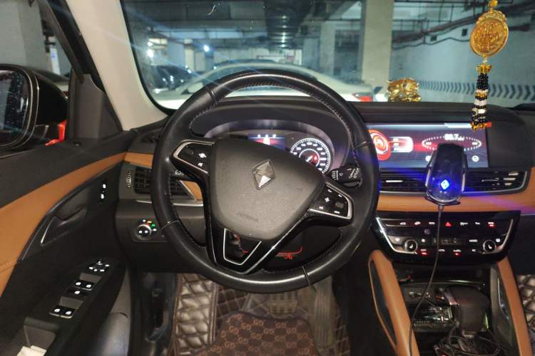 Used BORGWARD BX7 2016 28T Four-Wheel Drive Flagship Version 5 Seats