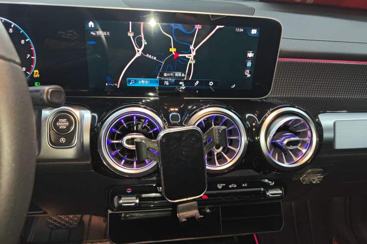 Used Mercedes-Benz GLB 2020 Facelift GLB 200 Fashion Edition
