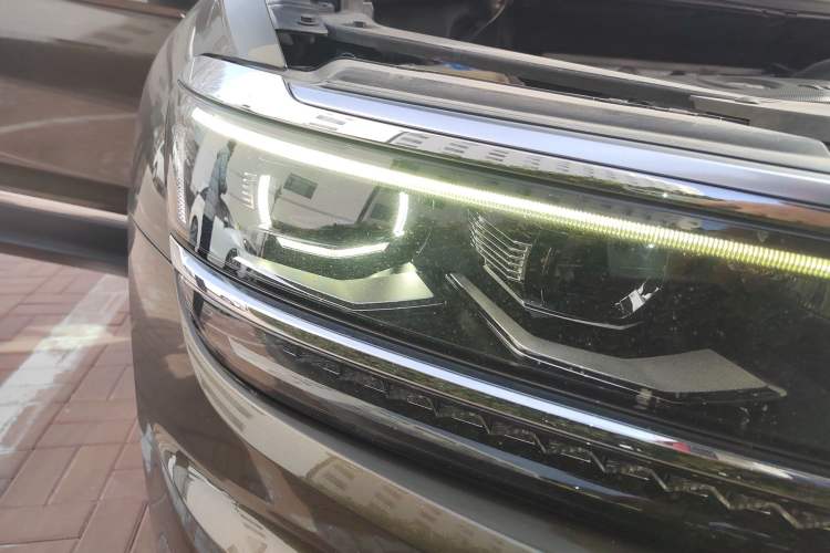 Used Volkswagen Tiguan L 2017 380TSI Automatic All-Wheel-Drive Flagship Edition