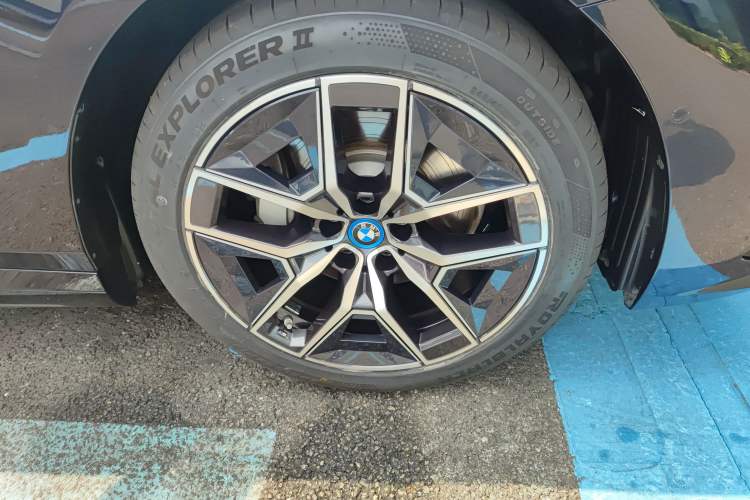 Used BMW i5 2024 eDrive 35L M Sport Package