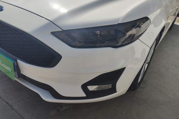 Used Ford Mondeo 2020 EcoBoost 180 Stylish Model Left Front Headlight